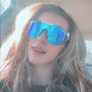 Meet your Posher, Madison